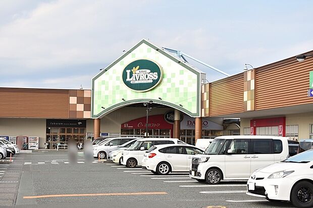 遠鉄ストア 笠井店(860m)