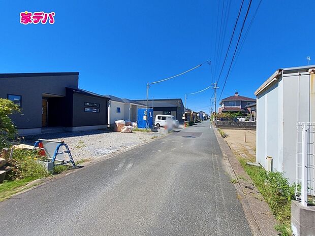 前面道路:北側約4.8m幅
