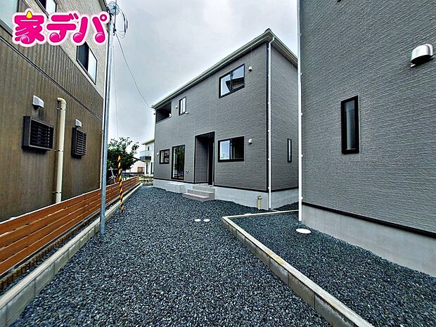 完成しました!現地ご案内いたします。周辺環境や陽当たりなどもあわせてご確認いただけます。実際の住み心地をイメージしながらご見学いただけますので、お気軽にお問い合わせください!