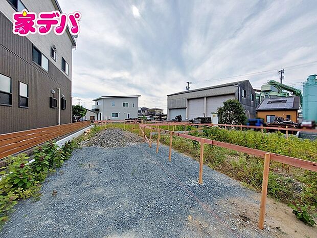 地域に密着した不動産販売でお客様のニーズに、経験豊富なスタッフが柔軟にご対応させて頂きます。