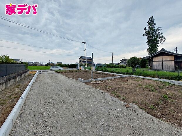 住宅ローンにご不安のあるお客様も、まずはお気軽にご相談下さい。お客様に最適な資金計画と金融機関をご案内いたします。