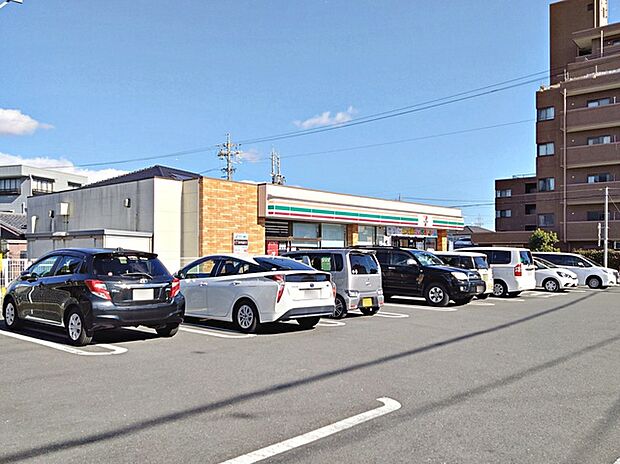 セブンイレブン浜松新津町店(280m)