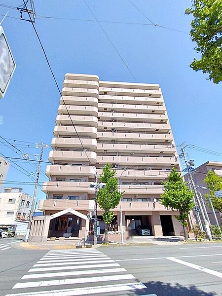現地や周辺環境も一緒にご確認頂けます。現地ご案内致します。お気軽にお問合せ下さい。
