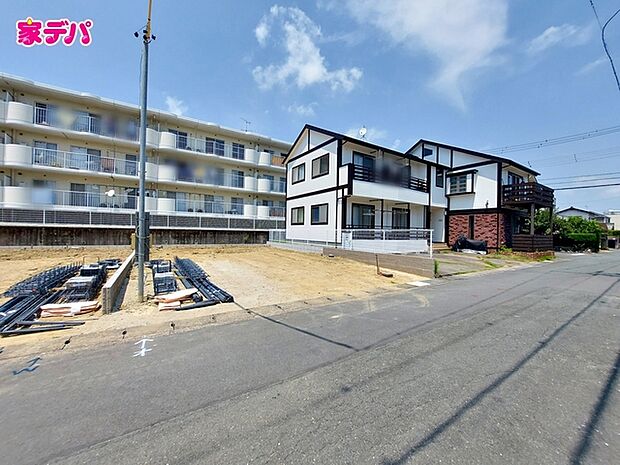 建築予定地です。ご見学希望のお客様につきましては同型同仕様の物件にご案内いたします。当日のご連絡でも対応いたします。お気軽に『家デパ』までお問い合わせ下さい!経験豊富なスタッフが対応いたします。