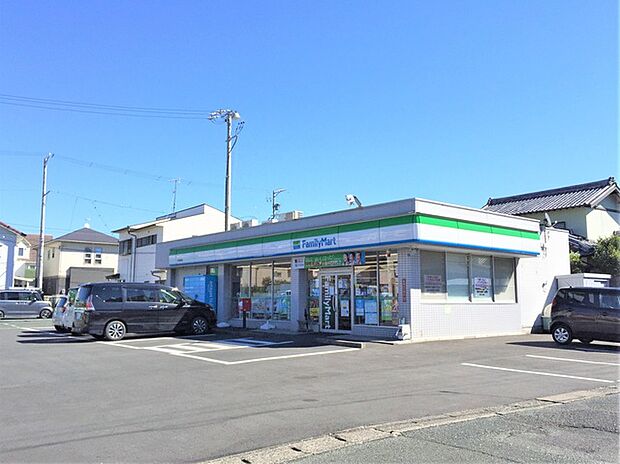 ファミリーマート浜松蜆塚店(1810m)