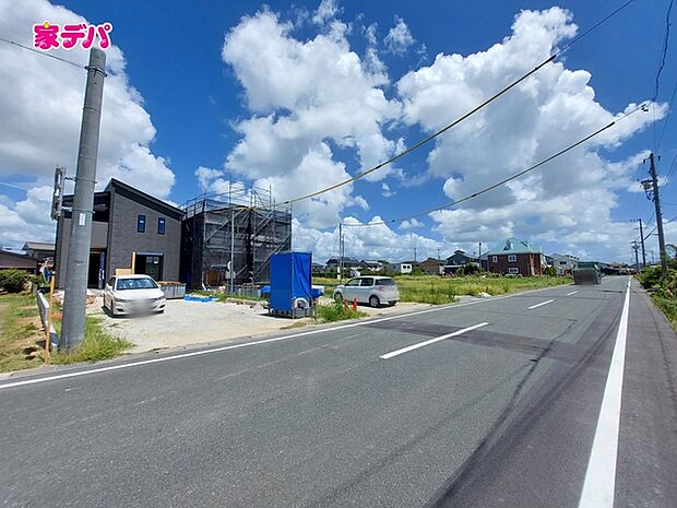 【新築分譲全10棟】ご成約キャンペーン実施中。詳細はスタッフまでお問合せ下さい。