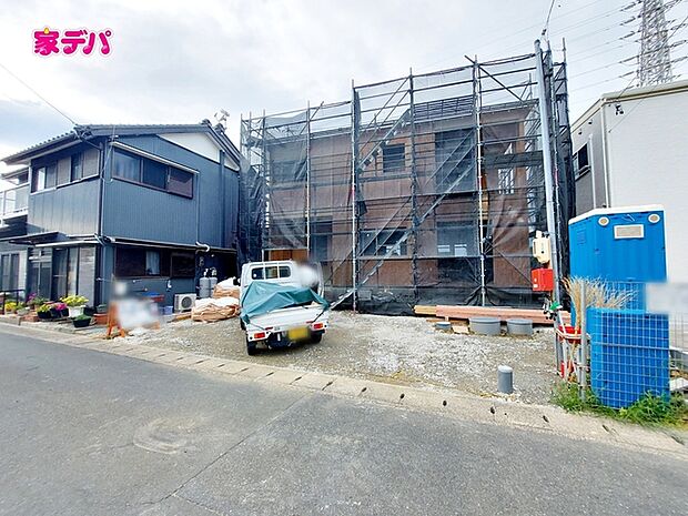 住宅ローンにご不安のあるお客様も、まずはお気軽にご相談ください。お客様に最適な資金計画と金融機関をご案内いたします。ご希望やご状況をお伺いしながら、無理のない返済計画をご提案いたします。 
