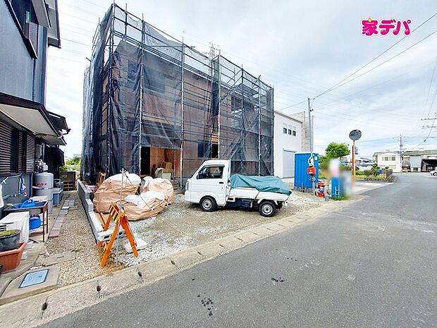 地域に密着した不動産会社として、お客様のニーズに合わせた住まい探しを、経験豊富なスタッフが丁寧にサポートします。住まいに関することはお気軽にご相談ください！資料のご請求も迅速に対応させていただきます。