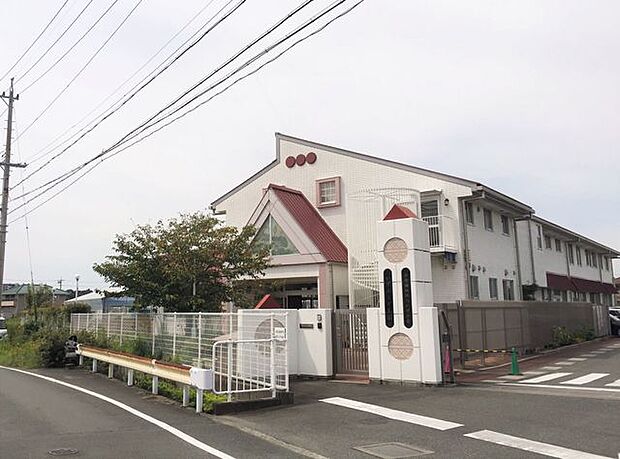 いずみこども園（270m）