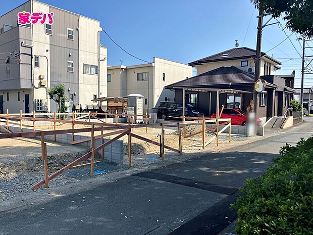 建築予定地です。ご見学希望のお客様につきましては同型同仕様の物件にご案内いたします。当日のご連絡でも対応いたします。お気軽に『家デパ』までお問い合わせ下さい!経験豊富なスタッフが対応いたします。