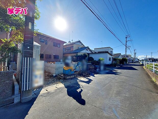 現地や周辺環境もあわせてご確認いただけます。現地ご案内いたします。お気軽にお問い合わせください。実際の陽当たりや前面道路、周辺の環境などもぜひ現地でご確認ください。スタッフが丁寧にご案内いたします。