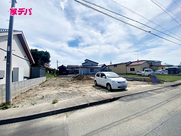 建築予定地です。ご見学希望のお客様につきましては同型同仕様の物件にご案内いたします。当日のご連絡でも対応いたします。お気軽に『家デパ』までお問い合わせ下さい!経験豊富なスタッフが対応いたします。