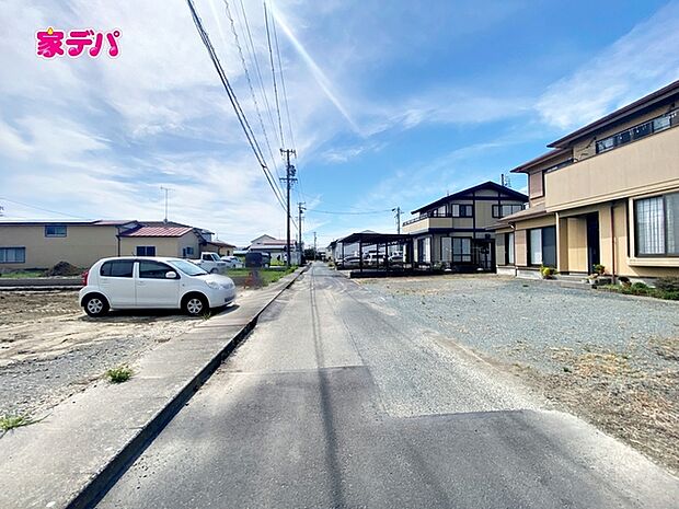 前面道路:北東側約4.7m幅