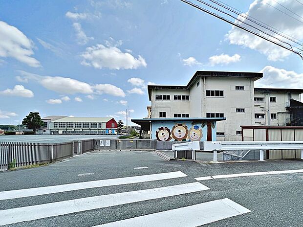 気賀小学校(3080m)