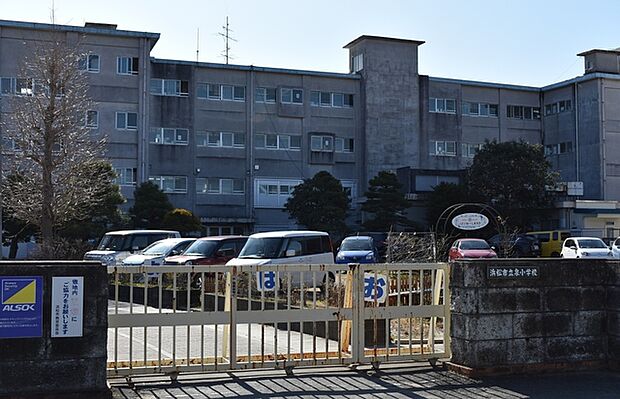 泉小学校（1000m）