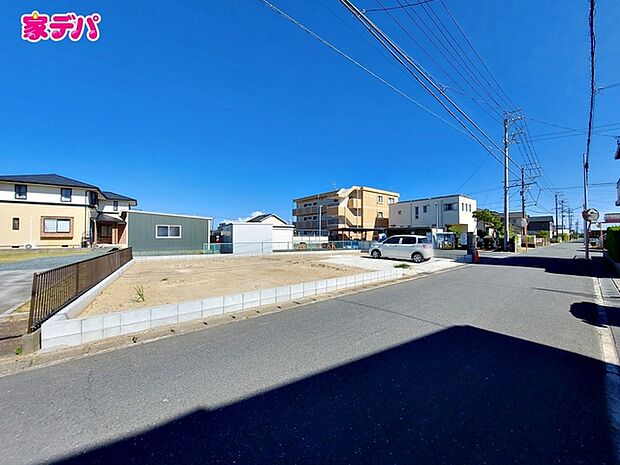 建築予定地です。ご見学希望のお客様につきましては同型同仕様の物件にご案内いたします。当日のご連絡でも対応いたします。お気軽に『家デパ』までお問い合わせ下さい!経験豊富なスタッフが対応いたします。