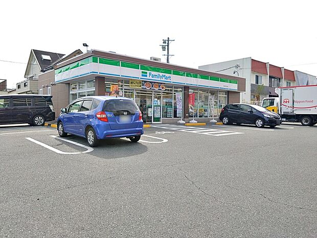 ファミリーマート浜松高丘西店(470m)