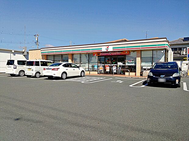 セブンイレブン浜松高丘北店(80m)