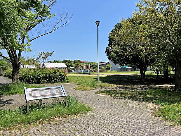 瑞穂公園(200m)