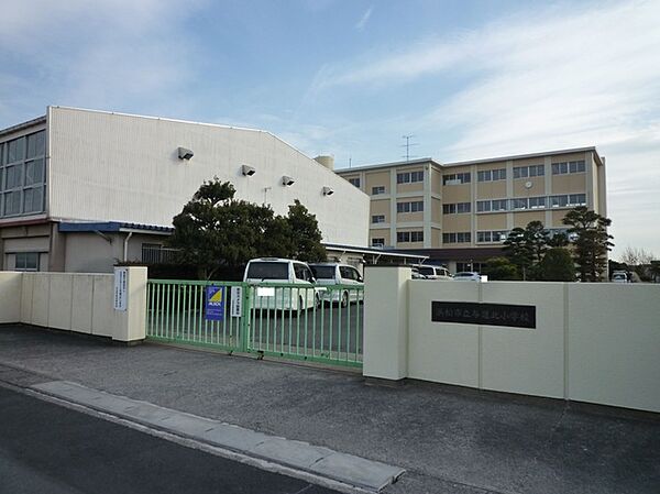 与進北小学校（1400m）