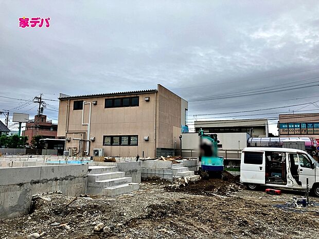 【新築分譲全3棟】ご成約キャンペーン実施中。詳細はスタッフまでお問合せ下さい！間取りや設備等の詳細など、お気軽にお問合せ・ご相談ください。お客様の住まい探しを丁寧にお手伝いいたします。 
