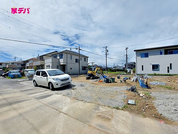 建築予定地です。ご見学希望のお客様につきましては同型同仕様の物件にご案内いたします。当日のご連絡でも対応いたします。お気軽に『家デパ』までお問い合わせ下さい!経験豊富なスタッフが対応いたします。
