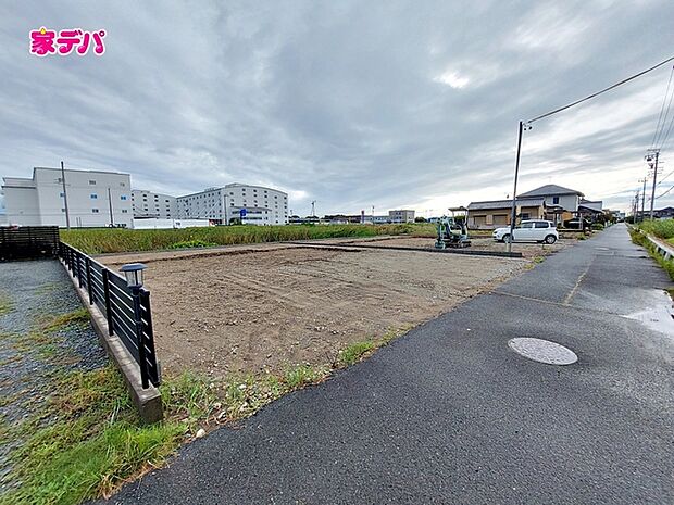 【新築分譲全2棟】ご成約キャンペーン実施中。詳細はスタッフまでお問合せ下さい！間取りや設備等の詳細など、お気軽にお問合せ・ご相談ください。お客様の住まい探しを丁寧にお手伝いいたします。 