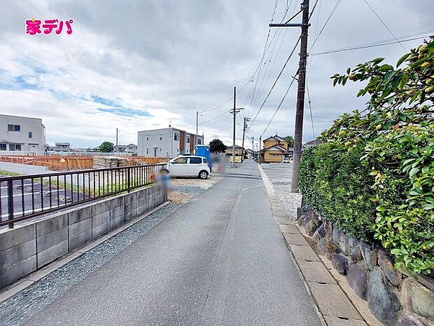 前面道路:北側約3.6m幅(セットバックあり)