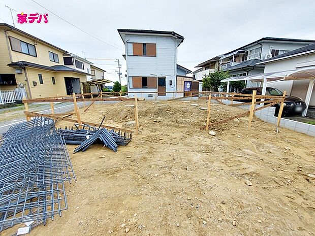 建築予定地です。ご見学希望のお客様につきましては同型同仕様の物件にご案内いたします。当日のご連絡でも対応いたします。お気軽に『家デパ』までお問い合わせ下さい！経験豊富なスタッフが対応いたします。