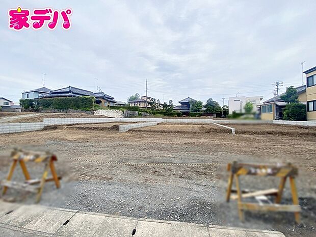 【B号棟】建築予定地です。 ・4LDK ・LDK17帖、隣接洋室5.25帖 ・全居室南向き ・全居室収納完備 ・シューズクローク ・2部屋からアクセスできるバルコニー ・並列駐車場2台可
