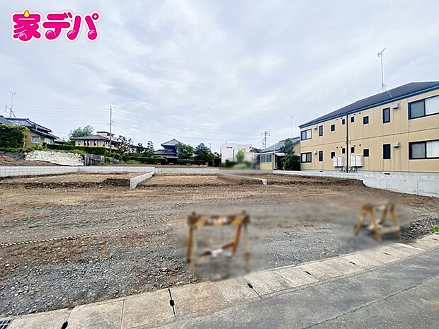 住宅ローンにご不安のあるお客様も、まずはお気軽にご相談下さい。お客様に最適な資金計画と金融機関をご案内いたします。