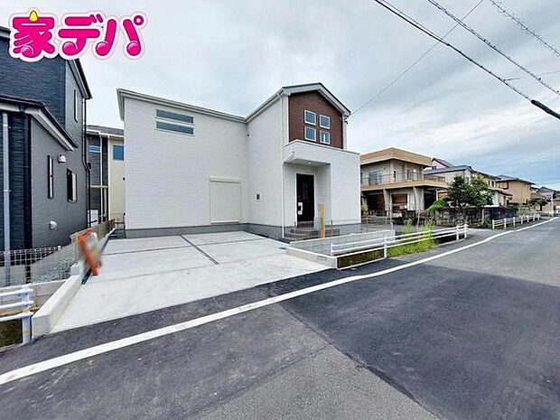 完成しました！現地ご案内いたします。周辺環境や陽当たりなどもあわせてご確認いただけます。実際の住み心地をイメージしながらご見学いただけますので、お気軽にお問い合わせください！ 