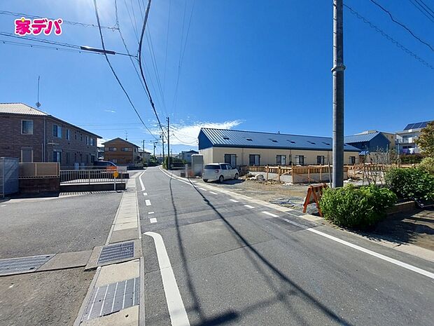 前面道路：南側約5.1ｍ幅