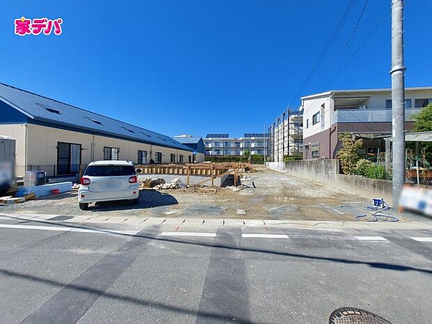 【新築分譲全4棟】ご成約キャンペーン実施中。詳細はスタッフまでお問合せ下さい！間取りや設備等の詳細など、お気軽にお問合せ・ご相談ください。お客様の住まい探しを丁寧にお手伝いいたします。 