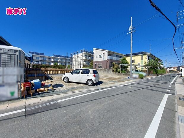 【新築分譲全4棟】ご成約キャンペーン実施中。詳細はスタッフまでお問合せ下さい！間取りや設備等の詳細など、お気軽にお問合せ・ご相談ください。お客様の住まい探しを丁寧にお手伝いいたします。 
