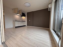 シェルル鏡 203 2階1LDKのリビング/ダイニング