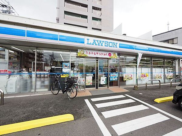 コンビニ ローソン 糸島警察署前店 650m