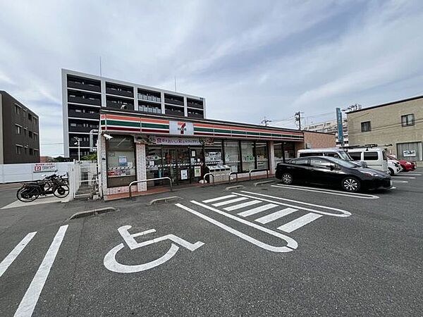 コンビニ セブン-イレブン 福岡周船寺1丁目店 190m