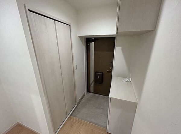 【玄関】