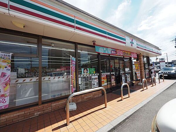 コンビニ セブン-イレブン 前原高田1丁目店 600m