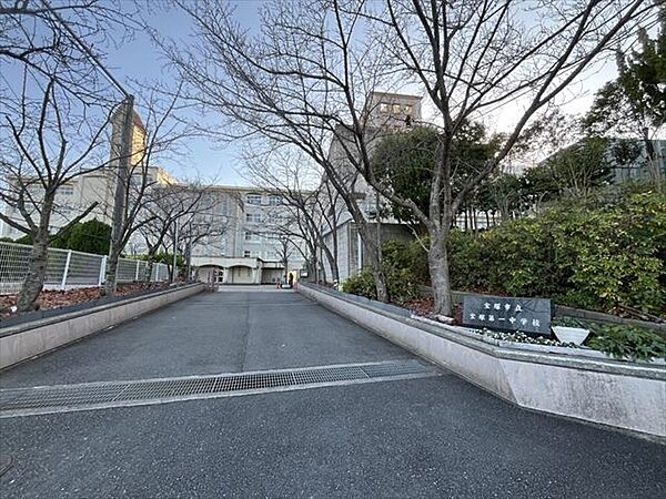 宝塚第一中学校 1100m