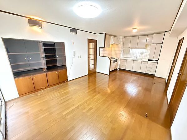 リビング/ダイニングを拡大表示