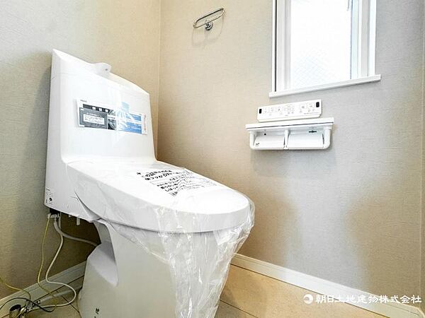 【トイレ】便器は節水、ウォシュレットはお掃除ラクラクおすすめ。