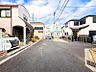 外観：【前面道路】現地までのアプローチをしっかりとご説明させて頂きます。お車と徒歩のアプローチをご一緒しますので、なんなりとご質問下さい。