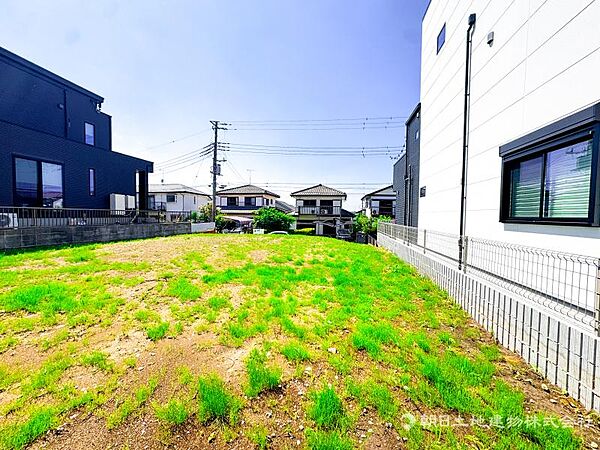 家の良し悪しだけでなく周辺環境も重要なポイント。良好な住環境はお子様の安全は勿論、居住者に安心感とゆとりを与えます。