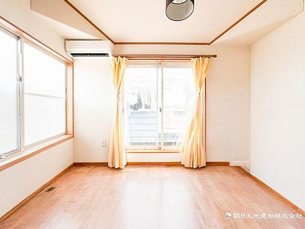 【居室】掲載中の室内写真には、AIで家具などを削除したCG加工が含まれています。
