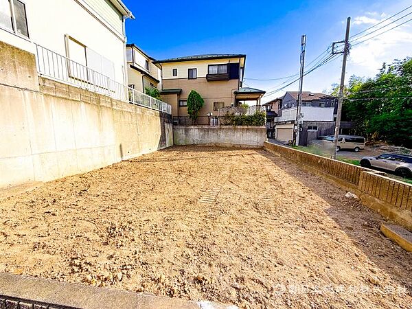ここから始まる「日常」はご家族にとってかけがえのない時間となります。少しでも豊かに、快適に。そんな想いから本邸宅は生まれました。