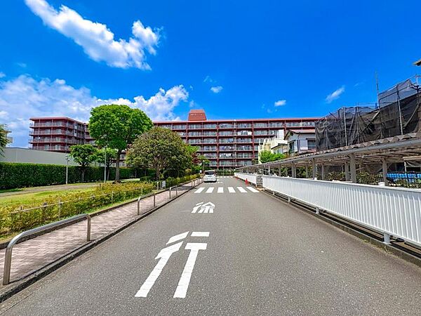 【外観】家の良し悪しだけでなく周辺環境も重要なポイント。良好な住環境はお子様の安全は勿論、居住者に安心感とゆとりを与えます。