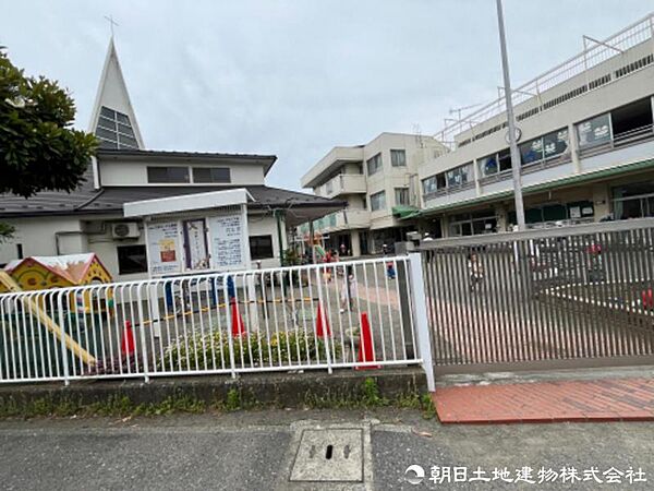 大船ルーテル保育園　約2100ｍ　開所時間：平日は7：00～20：00　共働き夫婦にも便利です