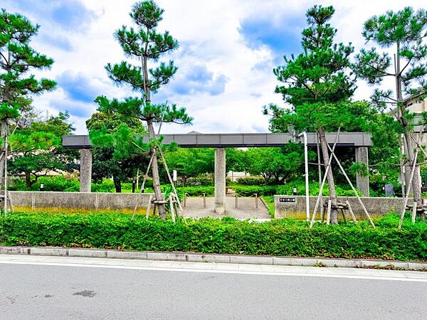 若宮大路公園　約1200ｍ